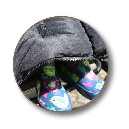2-in-1 Fußsack mit Lammfell schwarz - von Heitmann