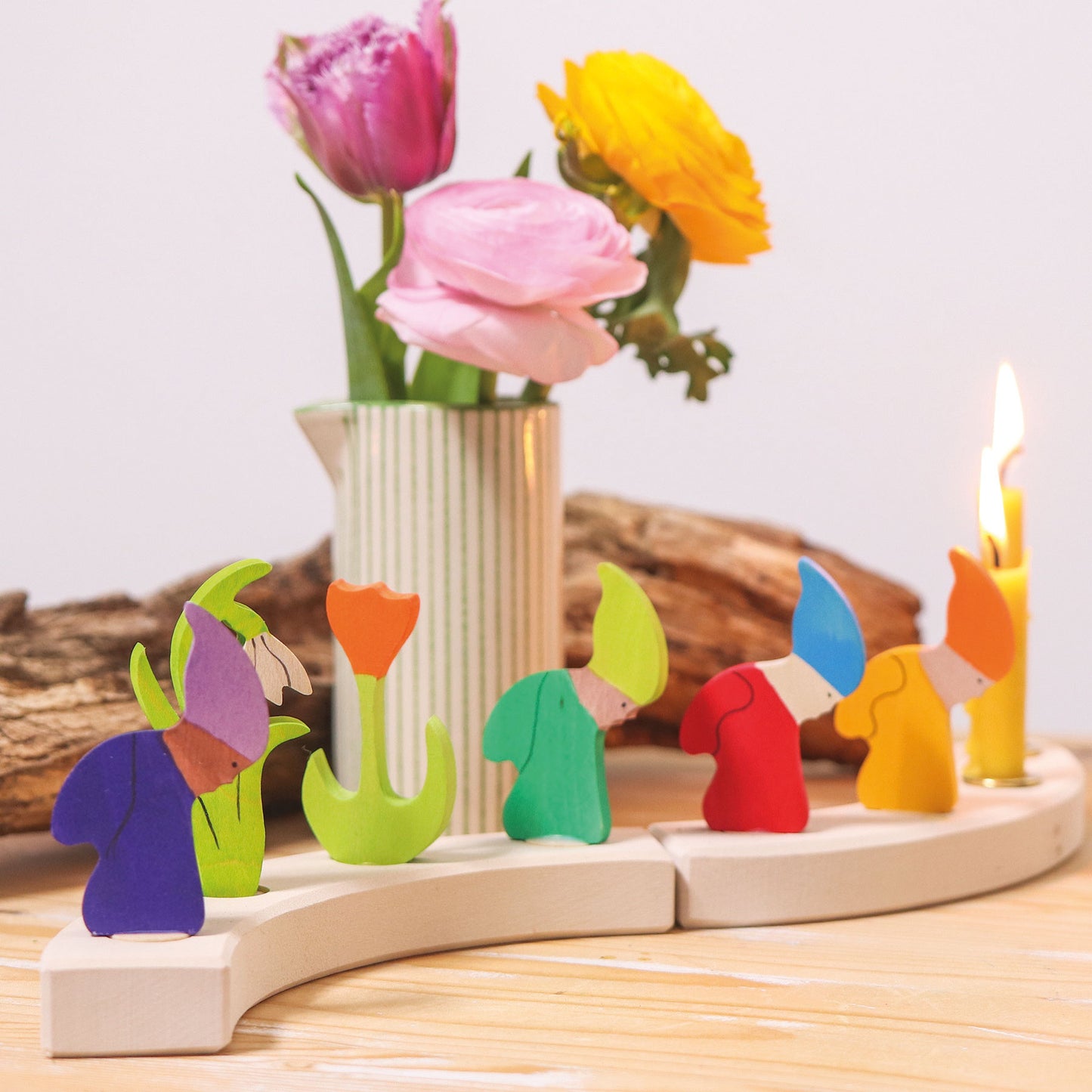 Steckfigur Frühlingszwerg grün - von Grimm's