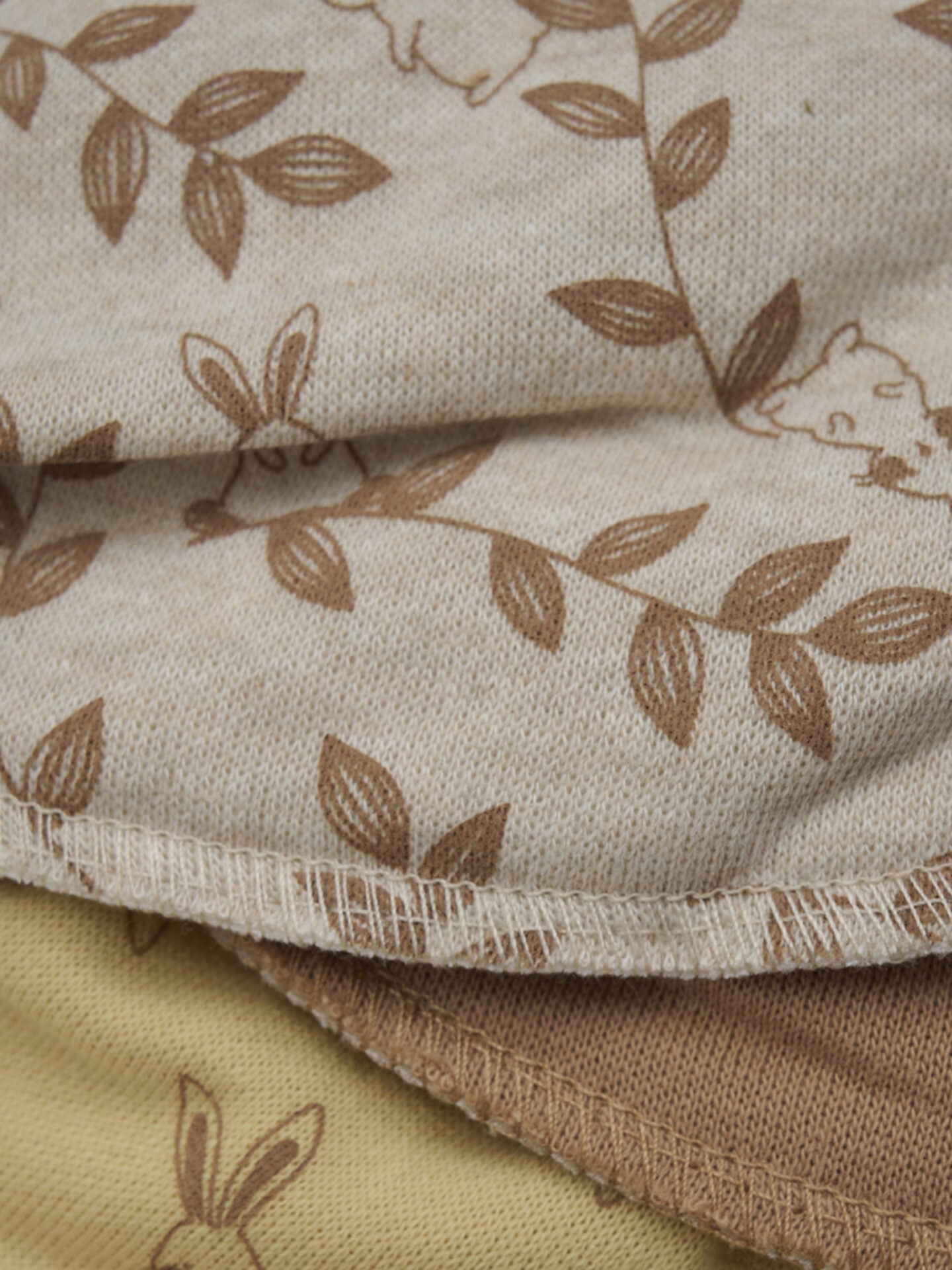 3er Set Sabberlatz - Indian Tan 276 Hase - von Pippi