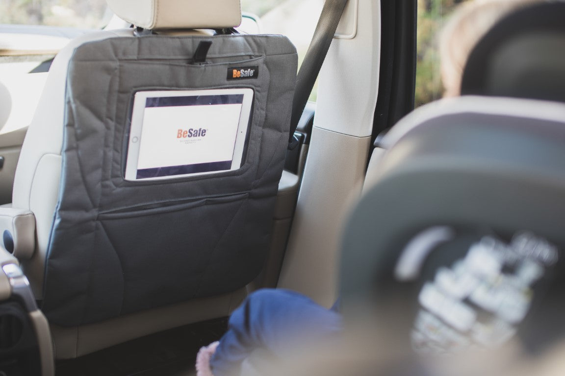 2-Phasen Sitzschoner mit Tablet Halterung