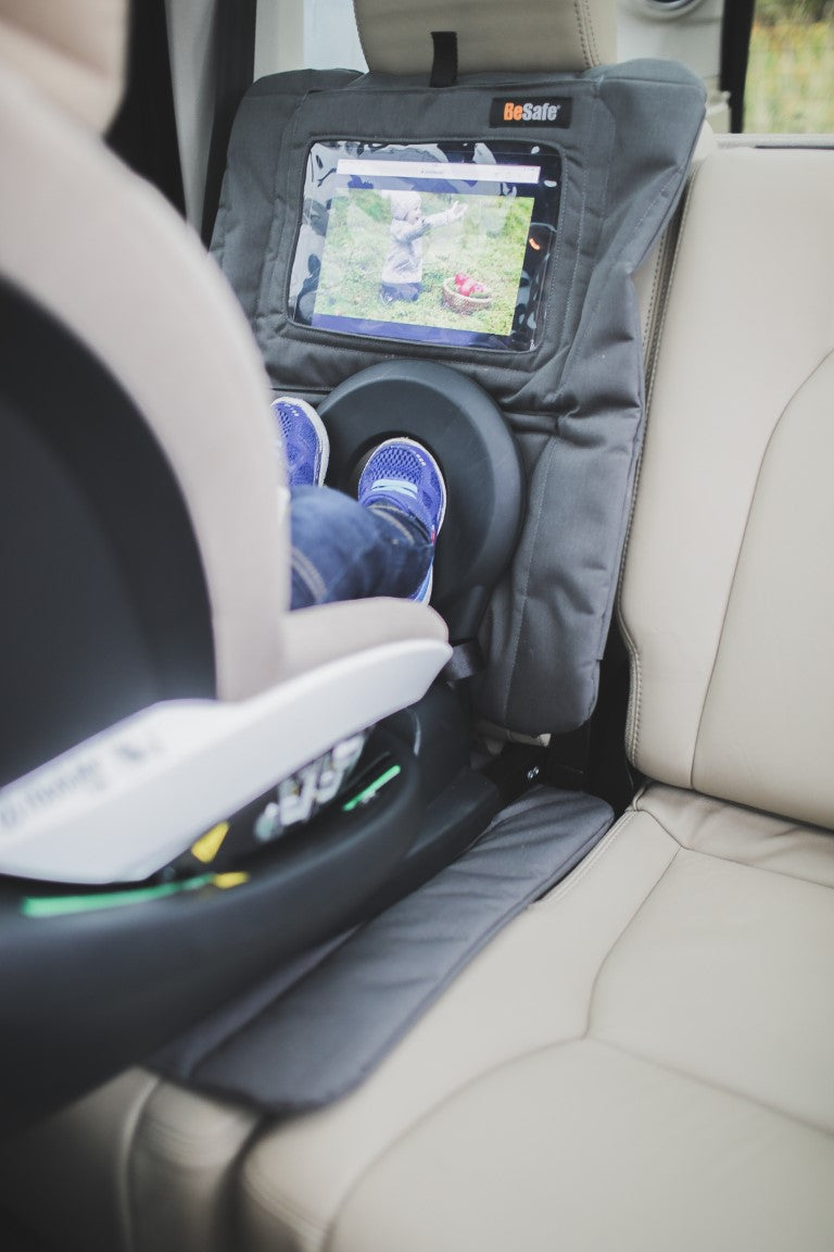 2-Phasen Sitzschoner mit Tablet Halterung