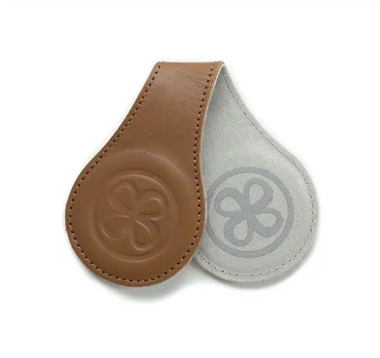 Multifunktionale Swaddle Clips Braun - von cloby