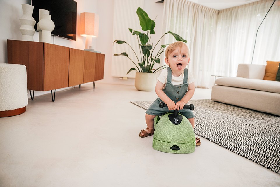 Scoot and Ride My First olive