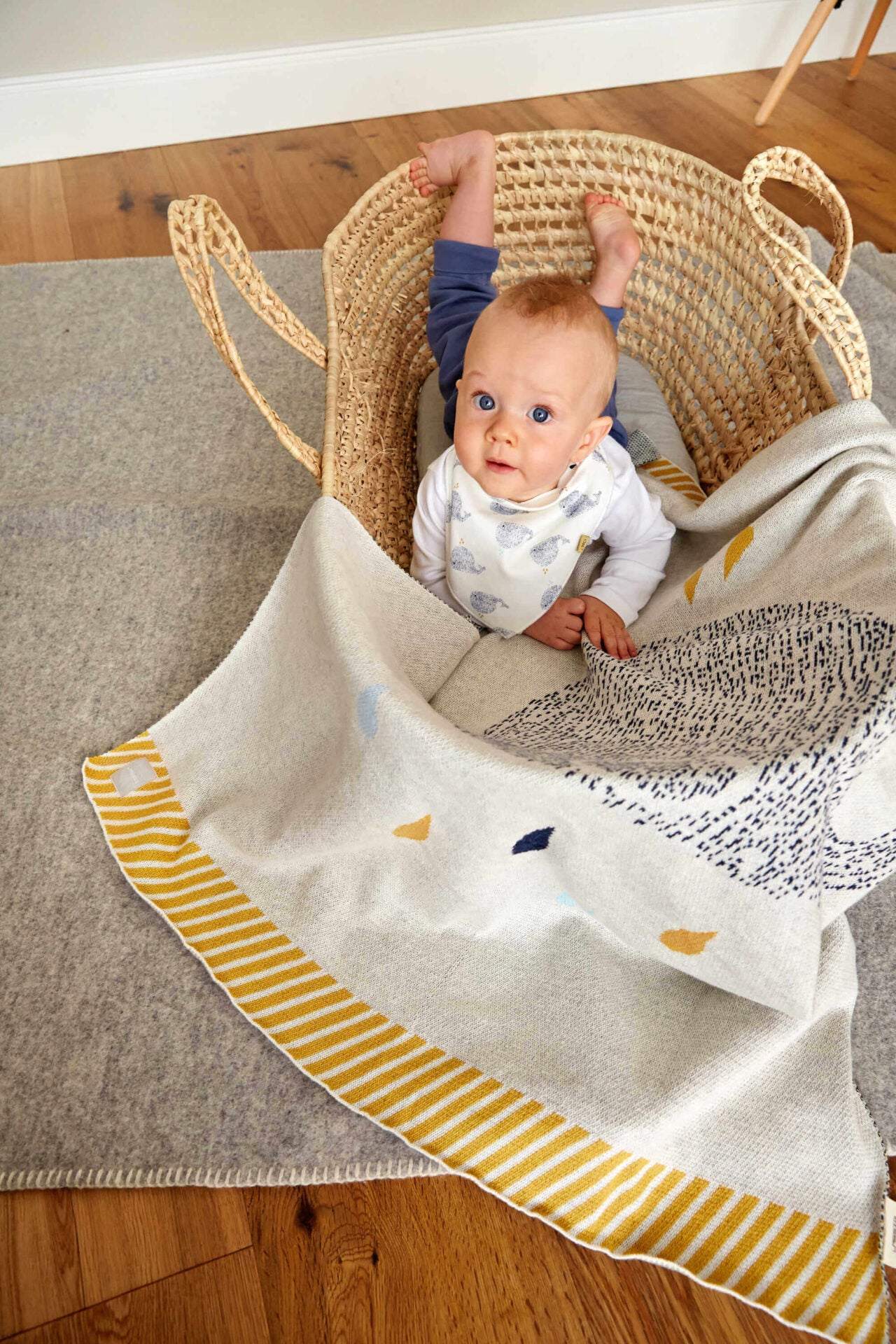 Babydecke Little Water Whale - von lässig