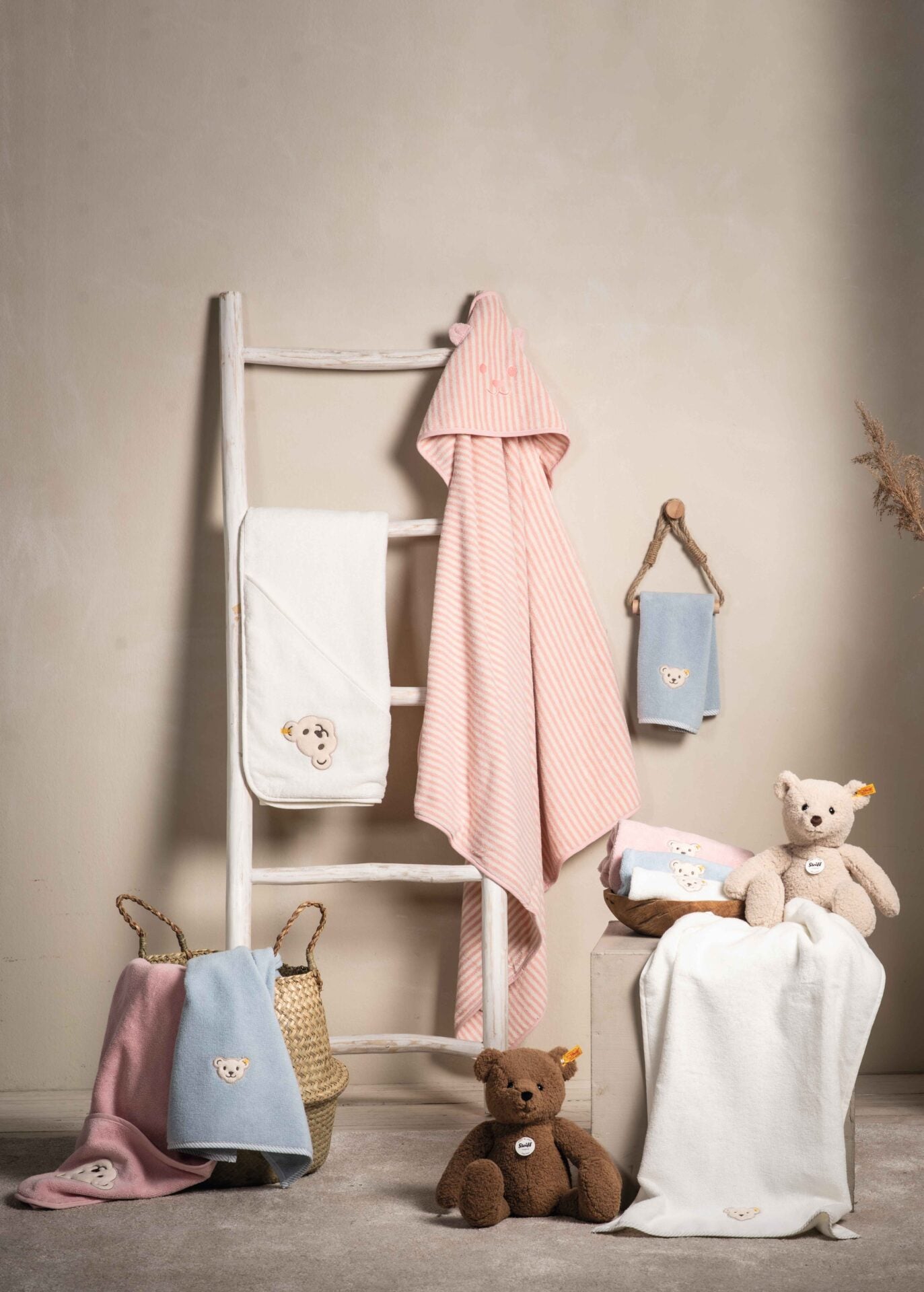 Handtuch groß rosa - von steiff